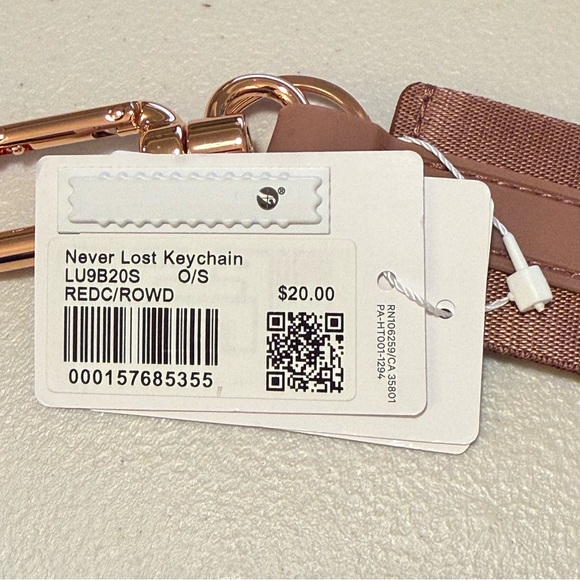 NWT NEVER LOST KEYCHAIN - Red Clay/Rockwood REDC/ROWD - Lululemon OOS ONLINE! - Picture 5 of 7